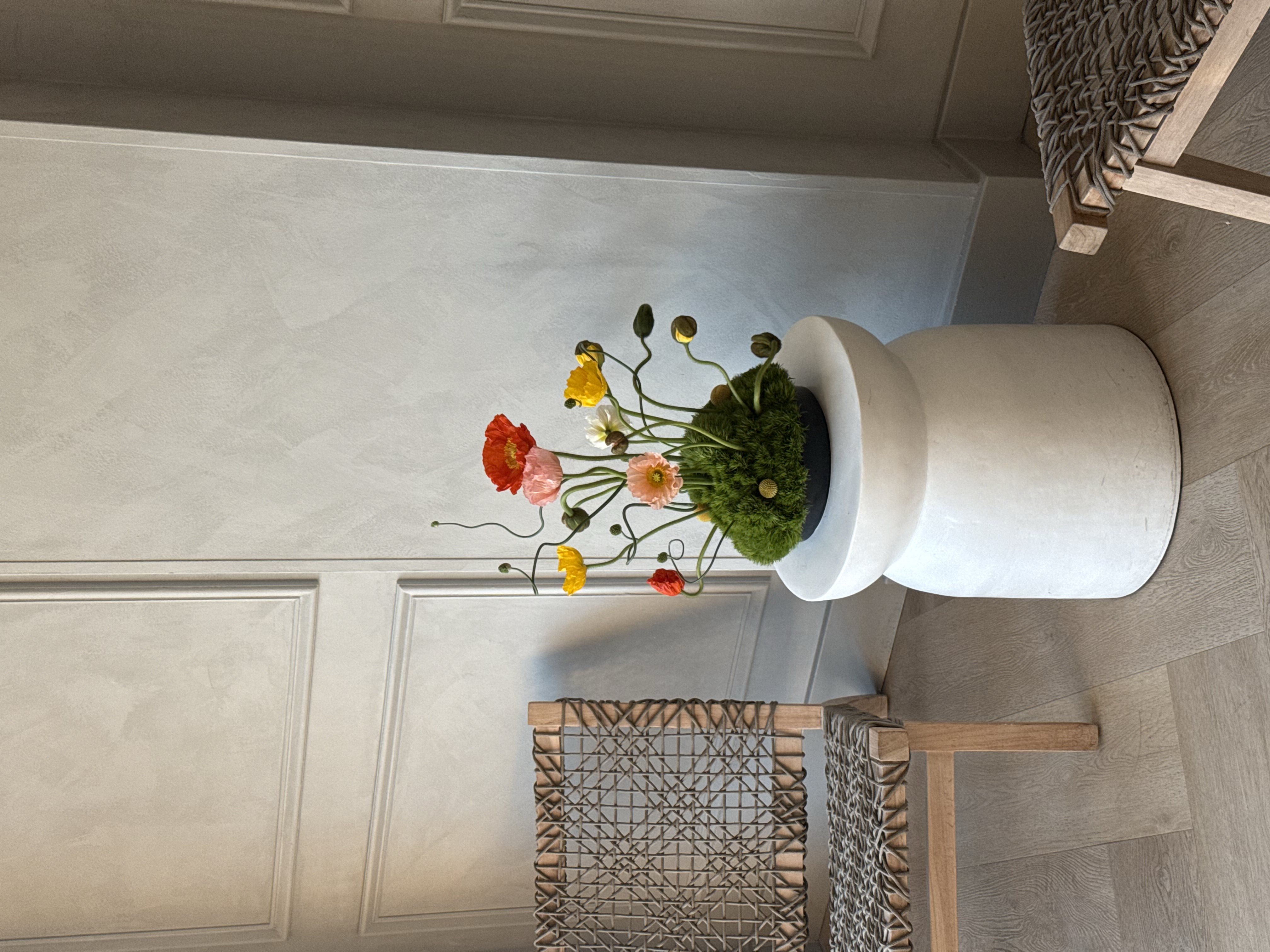 Ikebana arrangements